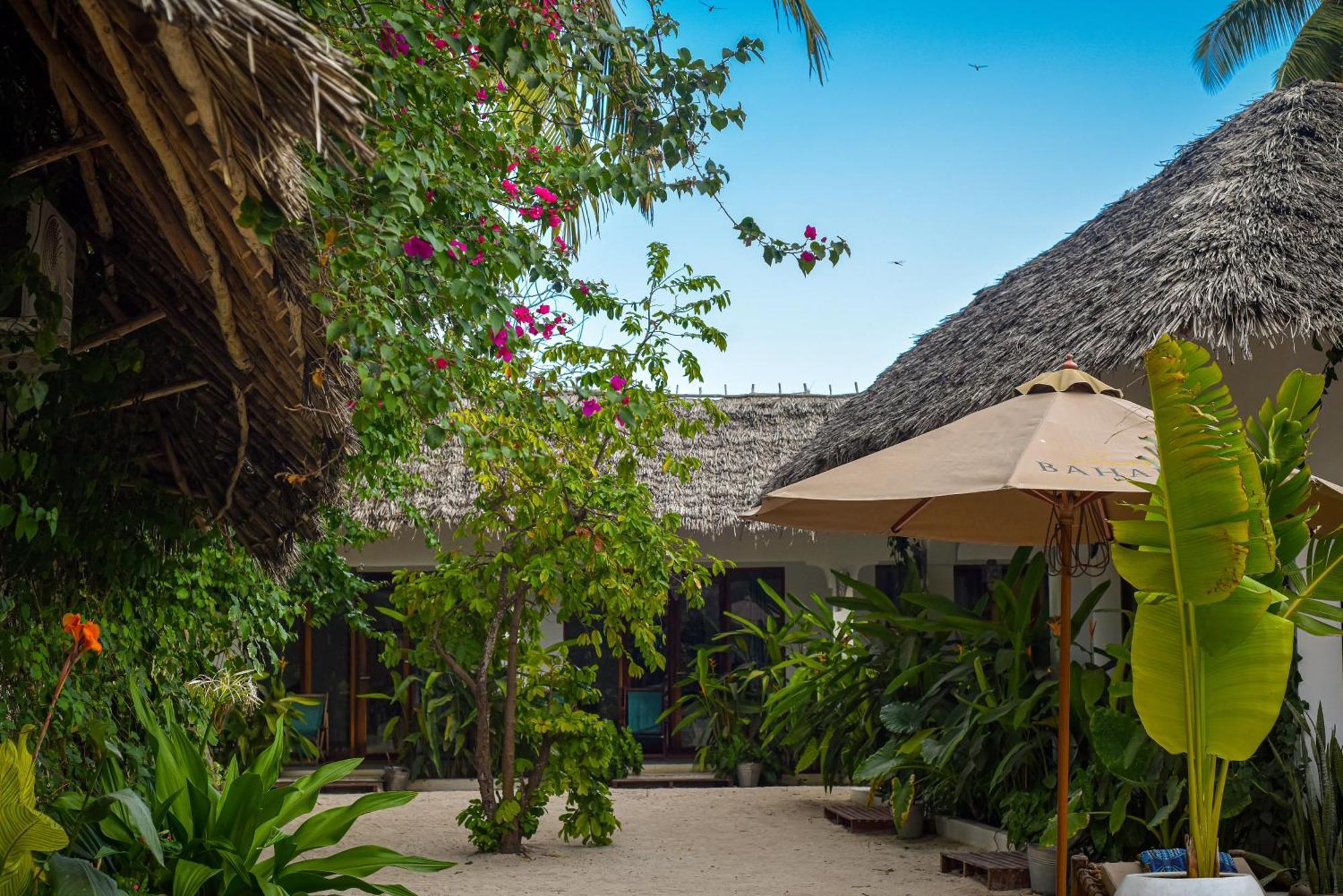 Badolina Bungalows Nungwi Exterior photo