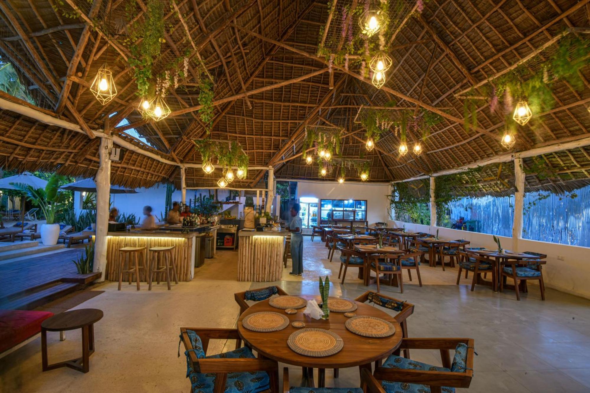 Badolina Bungalows Nungwi Exterior photo