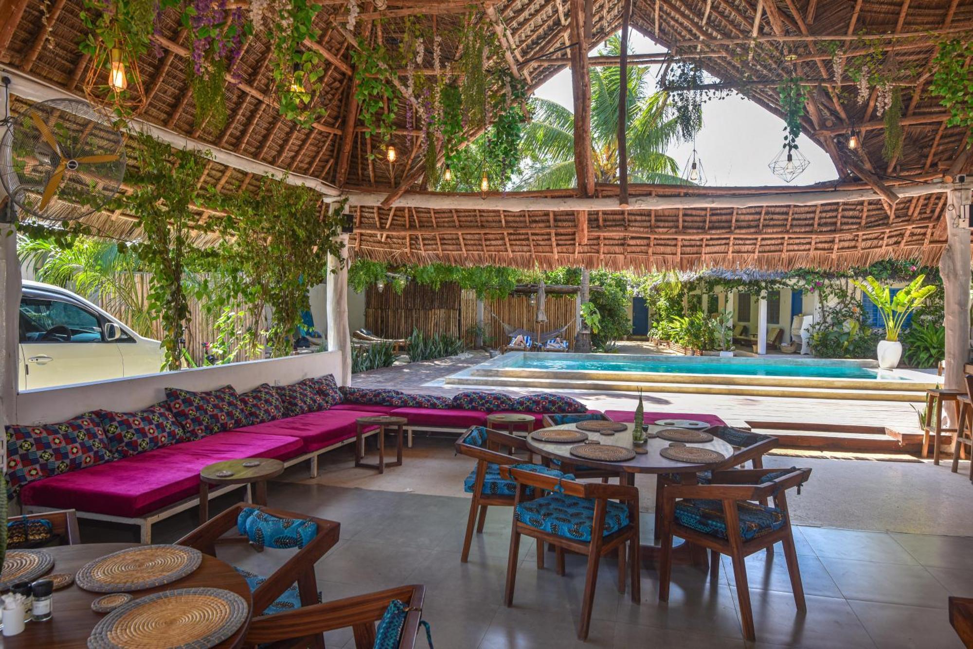 Badolina Bungalows Nungwi Exterior photo